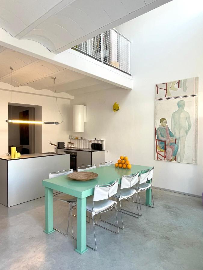 Design & Art, Patio With Orange Tree, Near Seville Carrion de Los Cespedes 外观 照片